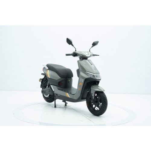 ZT-38, Graphene 72V23Ah 2600W 12”